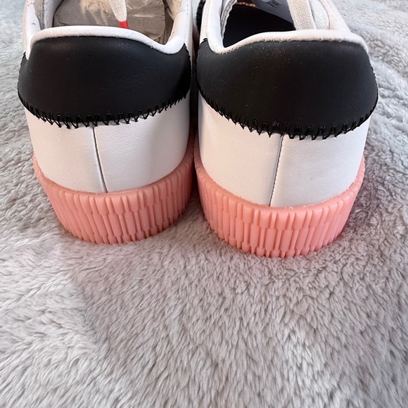 Adidas Sambarose W White Pink Heart Gum Sole Sneakers Shoes Women US 6 EF4965 - Picture 4 of 6